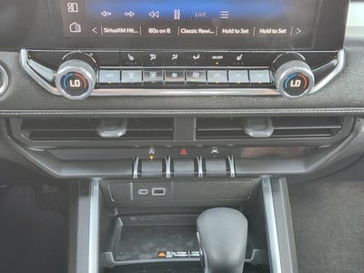 2025 Chevrolet Colorado WT/LT