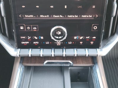 2027 GMC Acadia Denali Ultimate