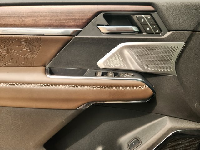 2027 GMC Acadia Denali Ultimate