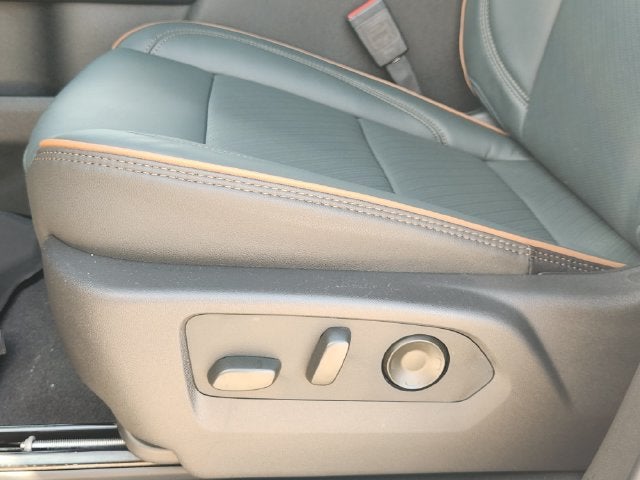 2027 GMC Yukon AT4