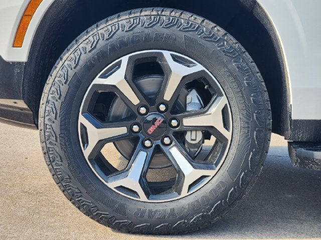 2027 GMC Yukon AT4
