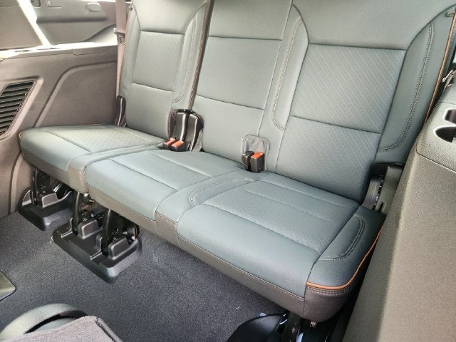 2027 GMC Yukon AT4