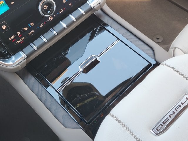 2027 GMC Yukon Denali