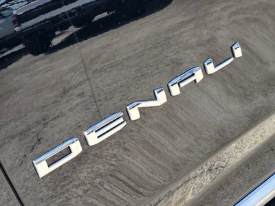 2024 GMC Yukon Denali