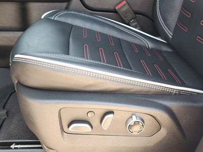 2025 GMC Yukon AT4 Ultimate