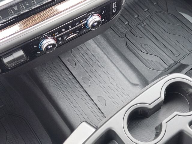 2026 GMC Sierra 3500 HD SLE DRW