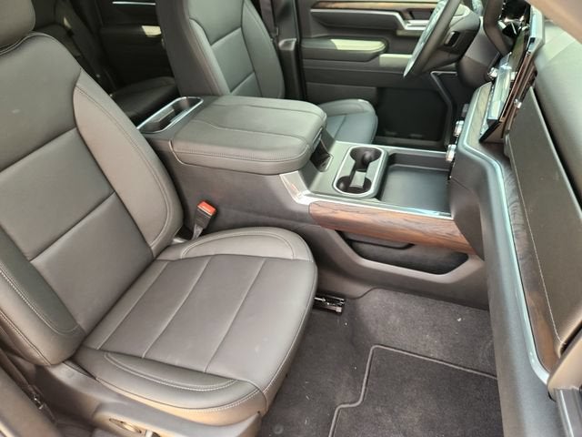 2026 GMC Sierra 3500 HD SLT DRW