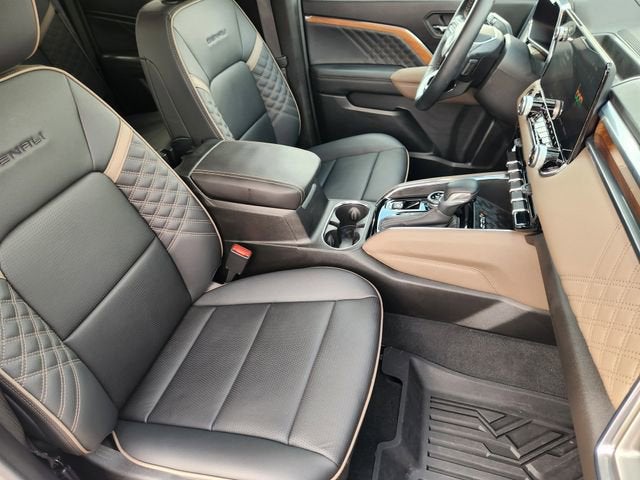 2024 GMC Canyon Denali