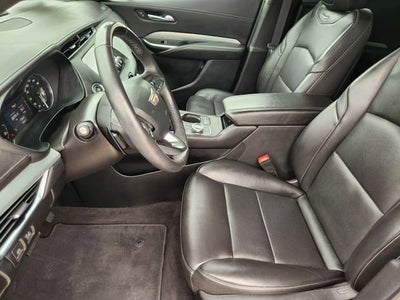 2023 Cadillac XT4 Premium Luxury