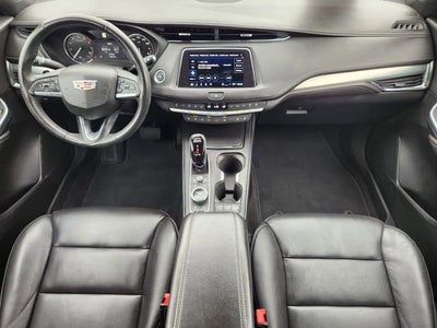 2023 Cadillac XT4 Premium Luxury