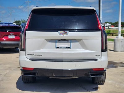 2022 Cadillac Escalade Sport Platinum