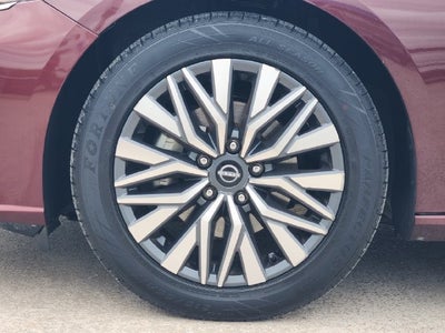 2024 Nissan Altima 2.5 SV
