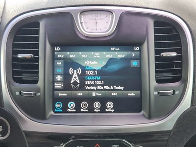 2019 Chrysler 300 Touring