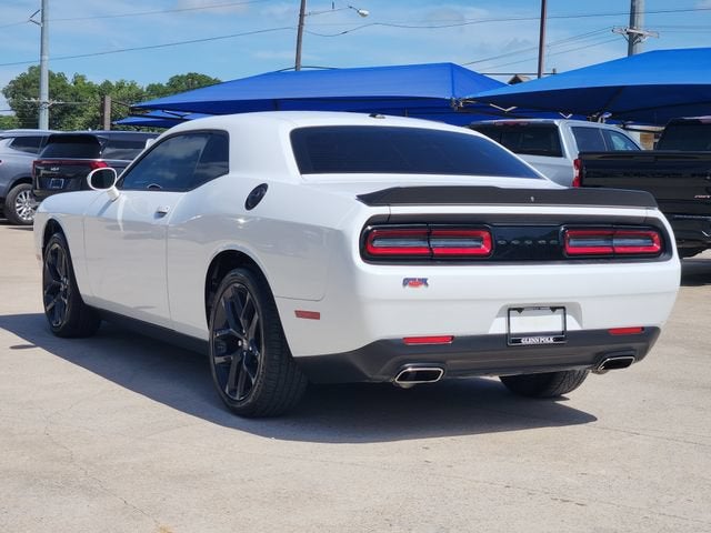 2022 Dodge Challenger SXT