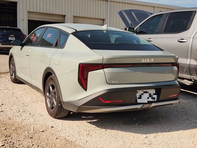 2025 Kia K4 LXS