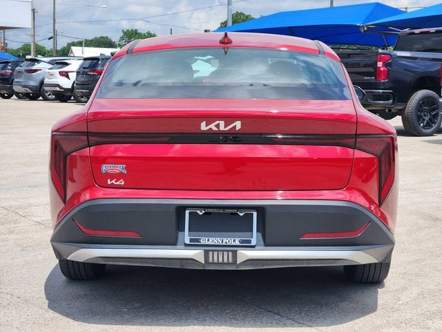 2025 Kia K4 LXS