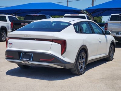 2025 Kia K4 LXS
