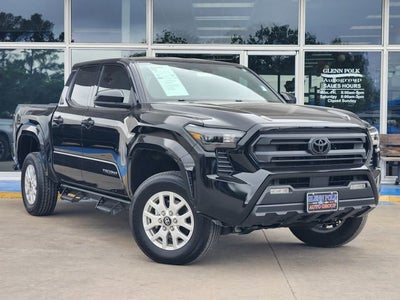 2025 Toyota Tacoma 4WD SR