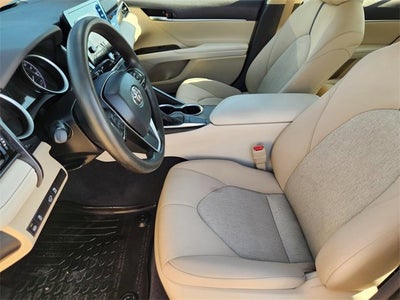 2022 Toyota Camry LE