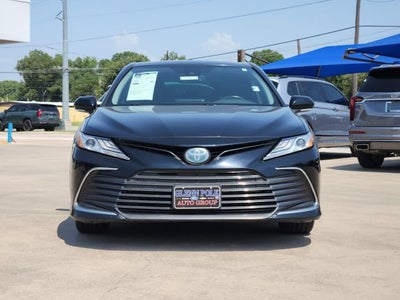 2021 Toyota Camry Hybrid XLE