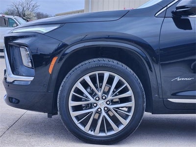 2025 Buick Enclave Avenir