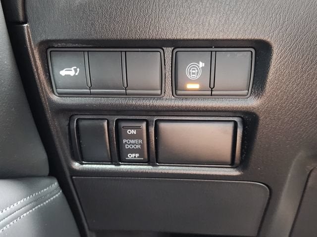 2022 Nissan Armada SL