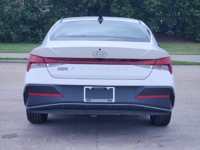 2024 Hyundai Elantra SEL