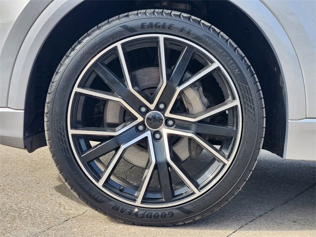 2021 Audi Q8 Premium