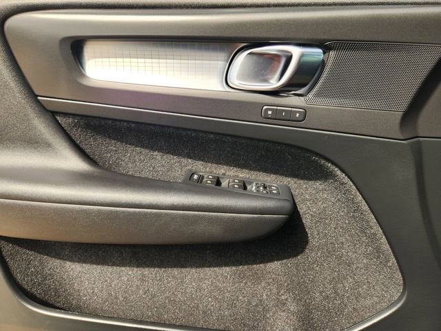 2019 Volvo XC40 Momentum