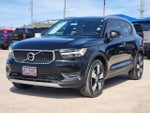 2019 Volvo XC40 Momentum